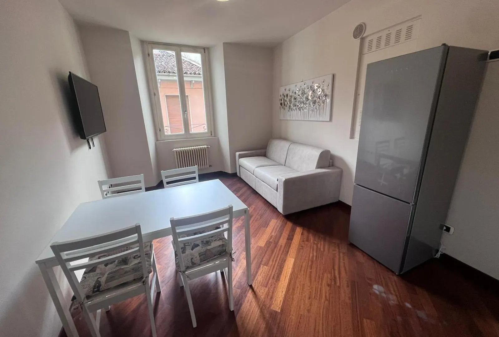 Lecco Holiday Apartment 0*,