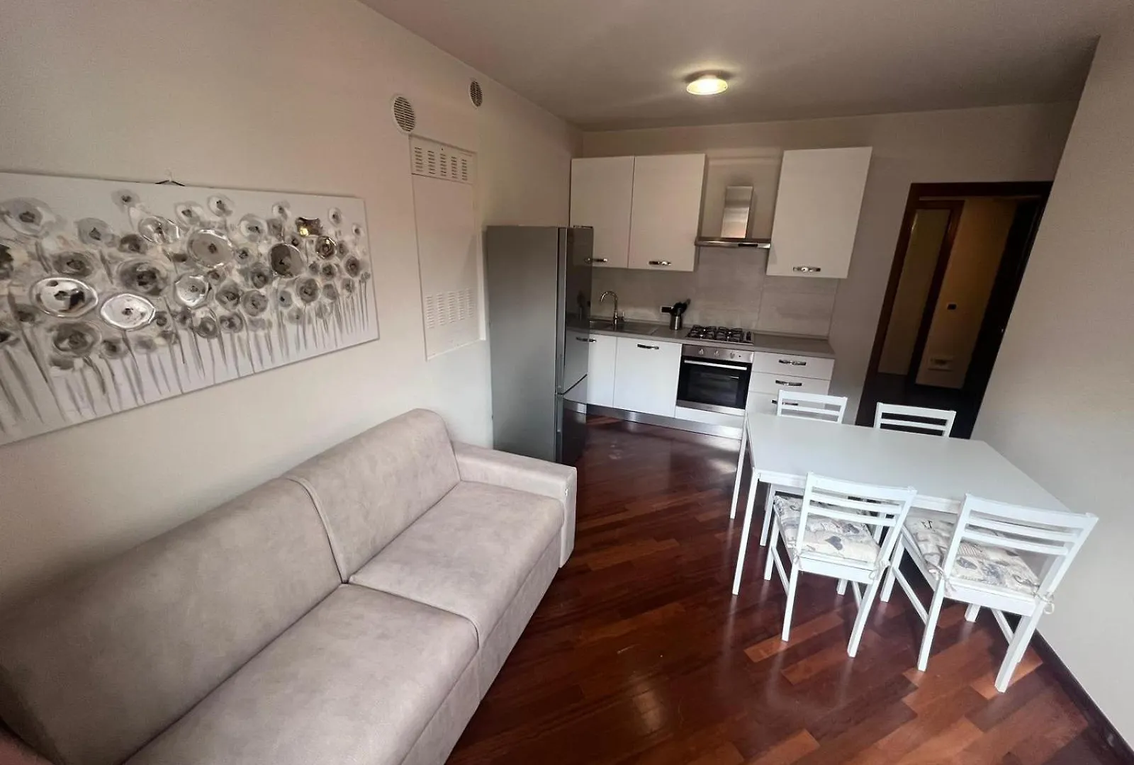 Lecco Holiday Apartment